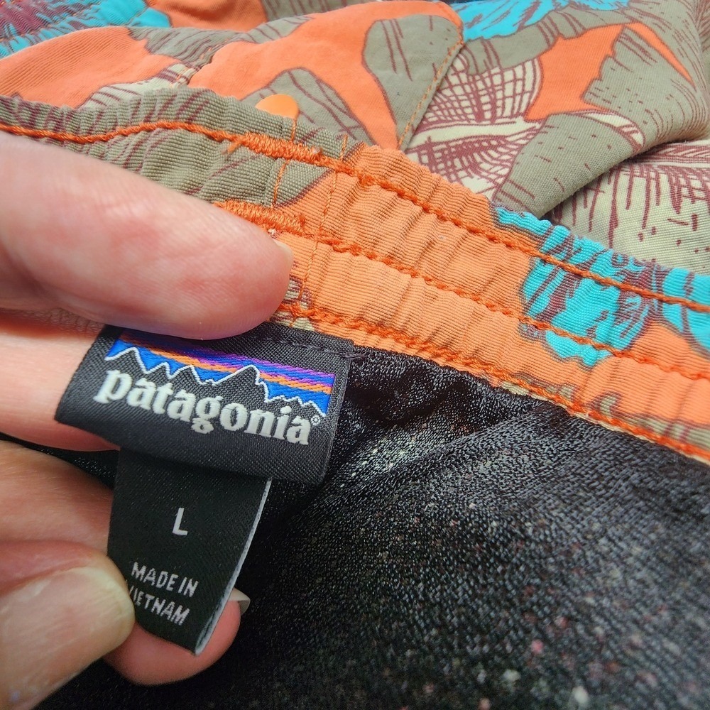 Patagonia Tropical Print Swim Shorts Size XL - Picture 5 of 6